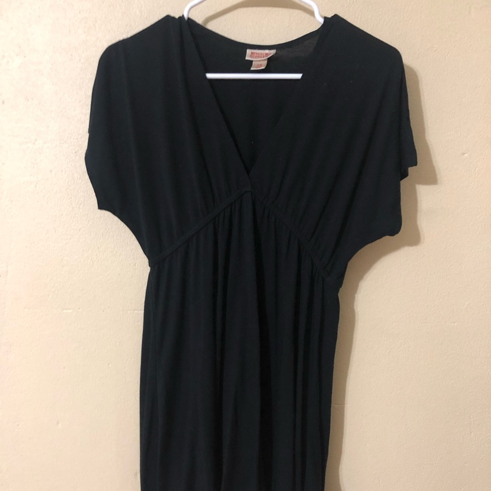 Mossimo black v neck dress